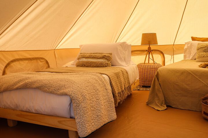 Room 4 of 37