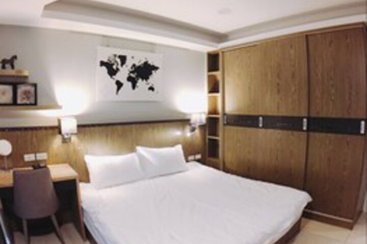 Room 36 of 45