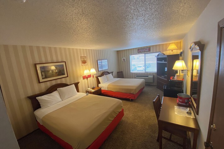 Room 43 of 106