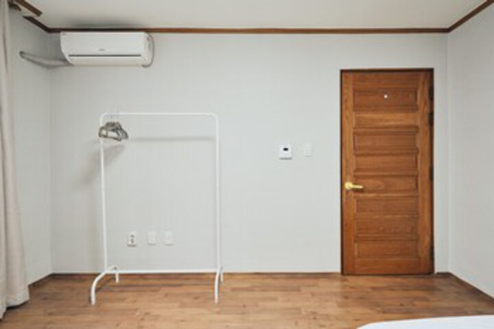 Room 45 of 45