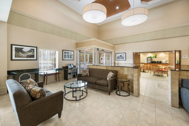 Hotel Lobby