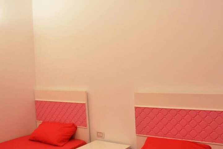 Room 20 of 108