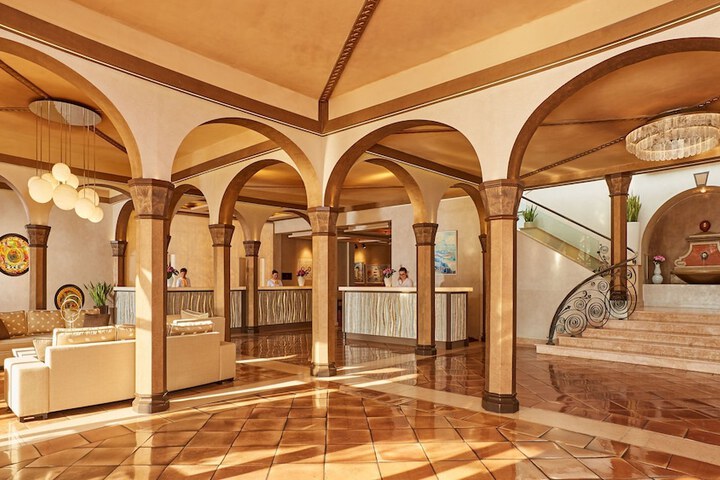 Lobby Photos