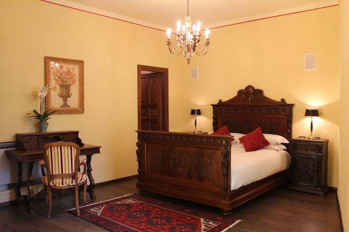 Room 7 of 55