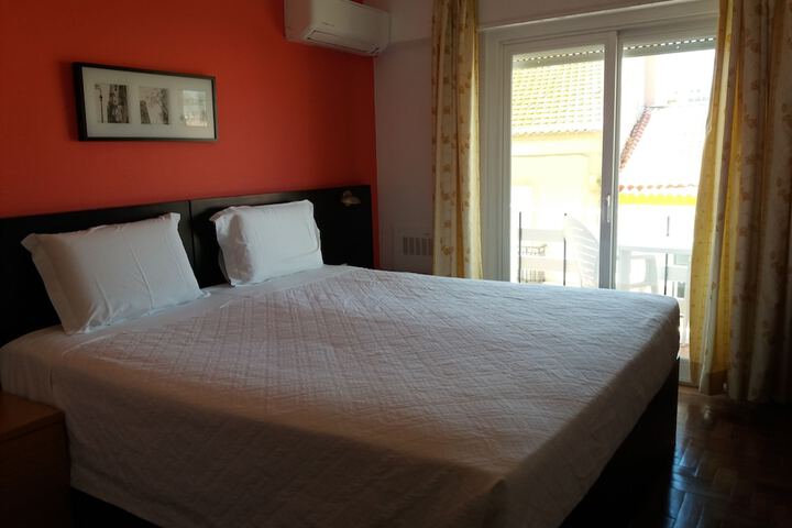 Room 16 of 44