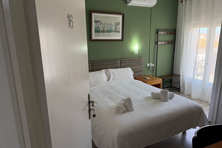 Room 22 of 133