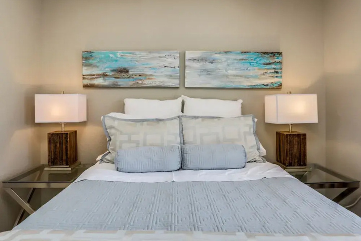 Casa San Marino 3 Bedroom Home by RedAwning