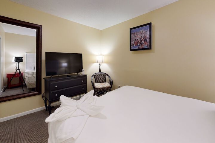 Room 25 of 80