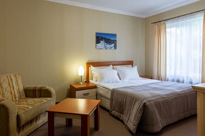 Room 73 of 262