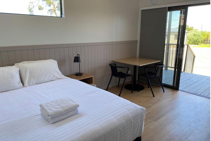 Room 30 of 113