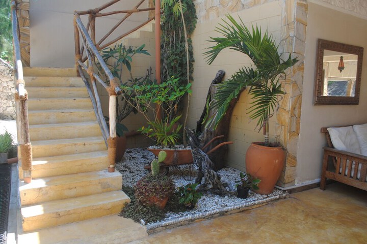 Hotel Interior 79 of 140