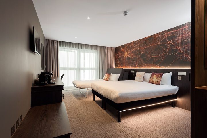 Room 8 of 59