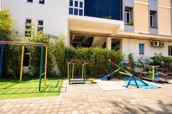 Children's play area - outdoor