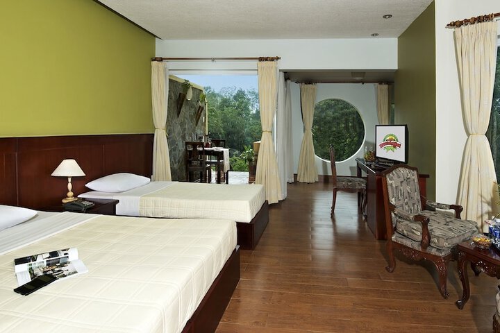 Room 16 of 92