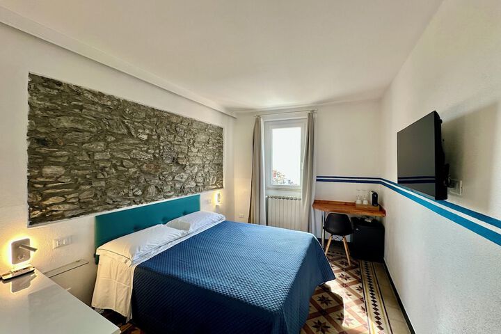 Room 121 of 190
