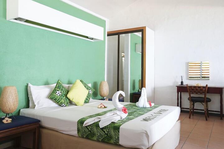 Room 8 of 29