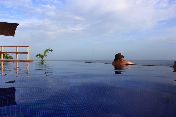 Pool 68 of 131