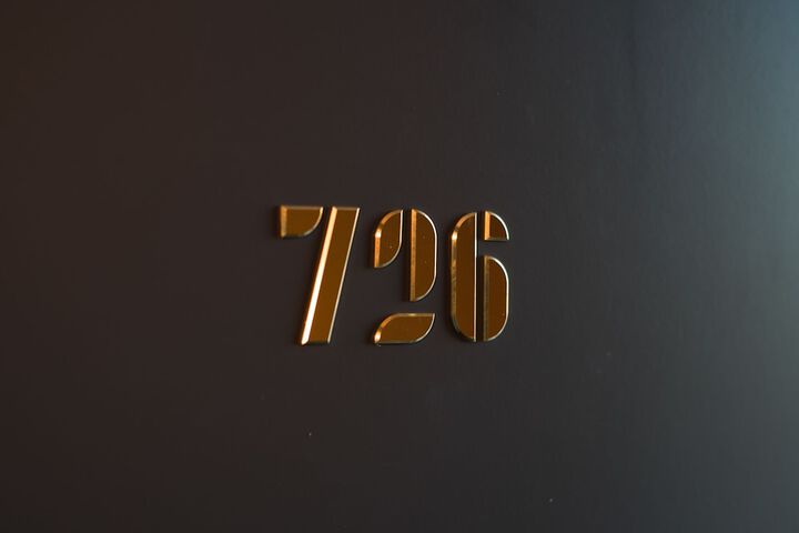 Room 7 of 78
