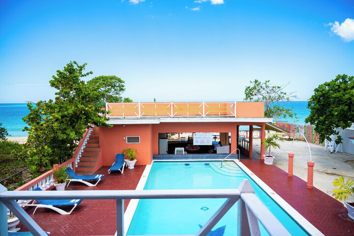 Terrace/Patio 37 of 61