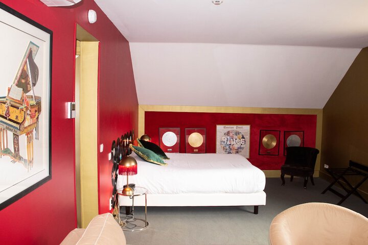 Room 11 of 88