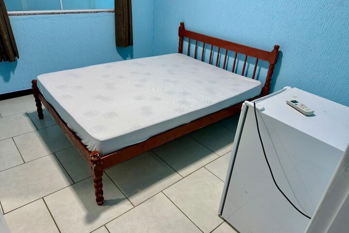 Room 15 of 85