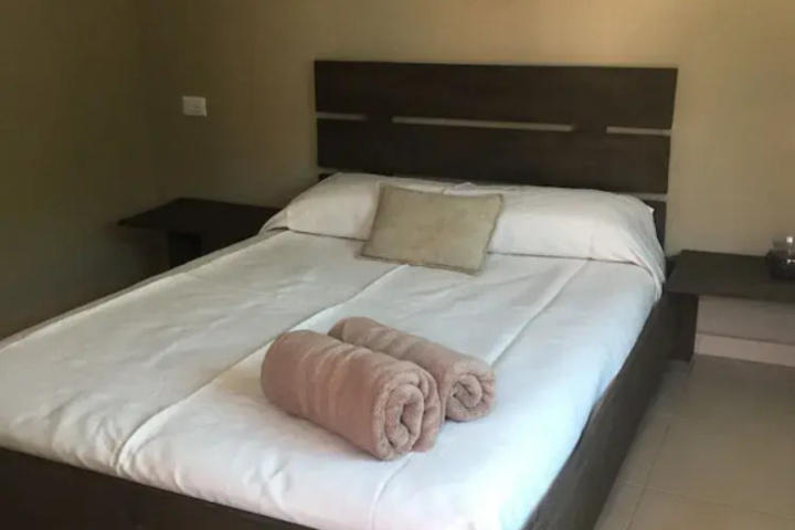 Room 4 of 19