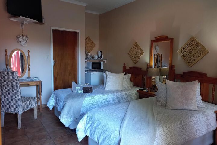 Room 2 of 52