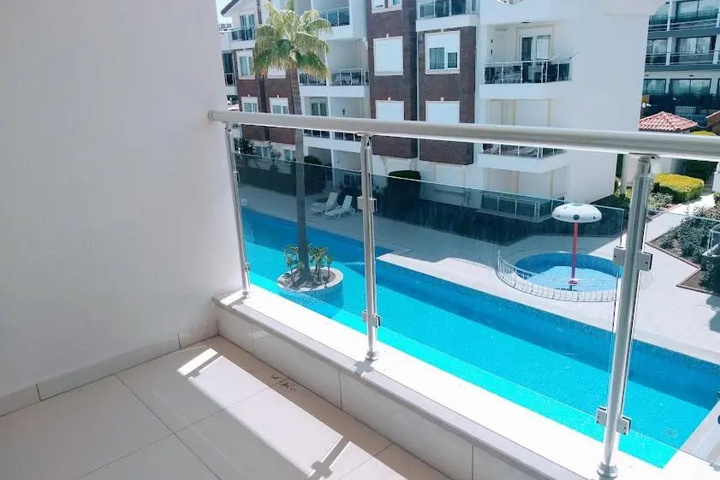 Pool 12 of 18