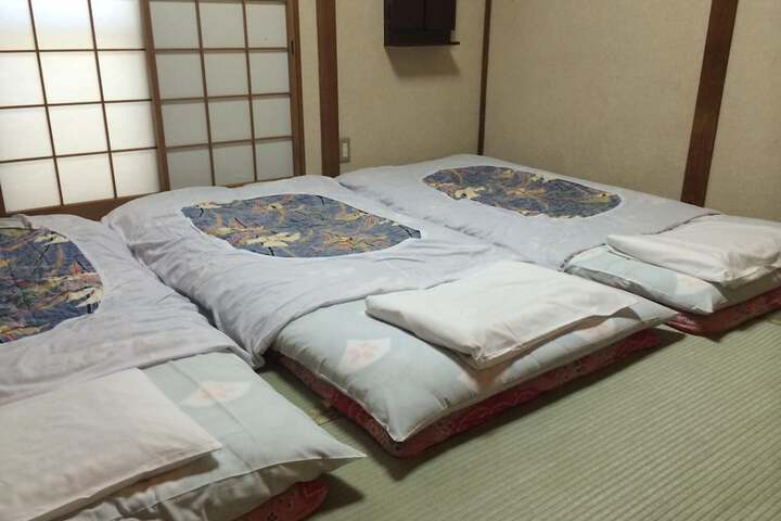 Room 7 of 31