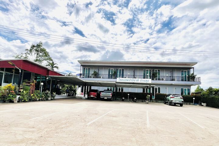 Parichat Bandung Hotel