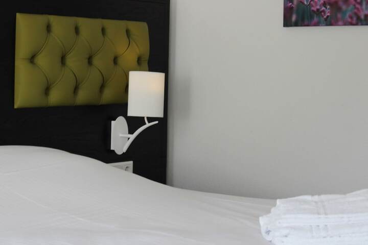 Room 5 of 47