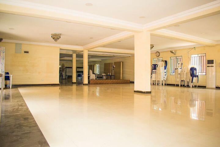 Ballroom/Hall 7 of 25