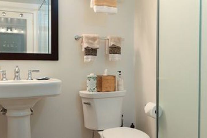 Room 5 of 53
