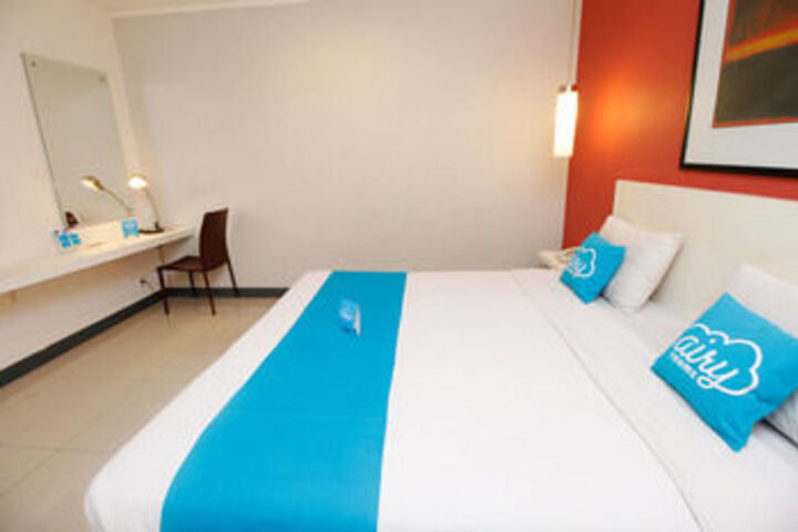 Room 10 of 23