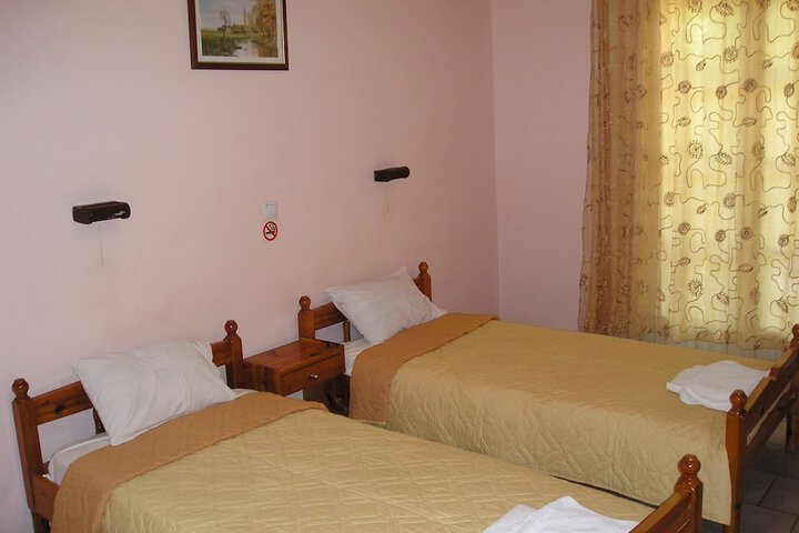 Room 21 of 41