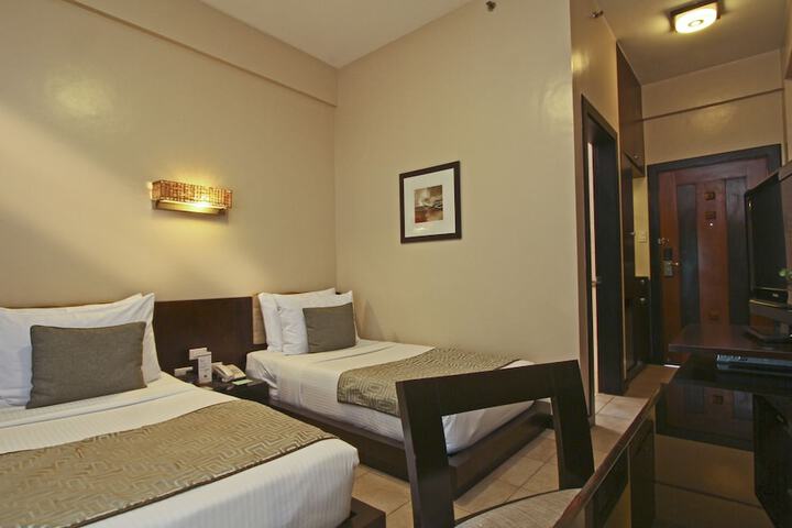 Room 18 of 54