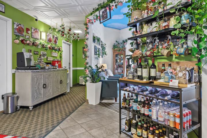 Hotel Interior 7 of 49