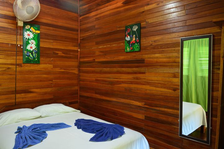 Room 3 of 16