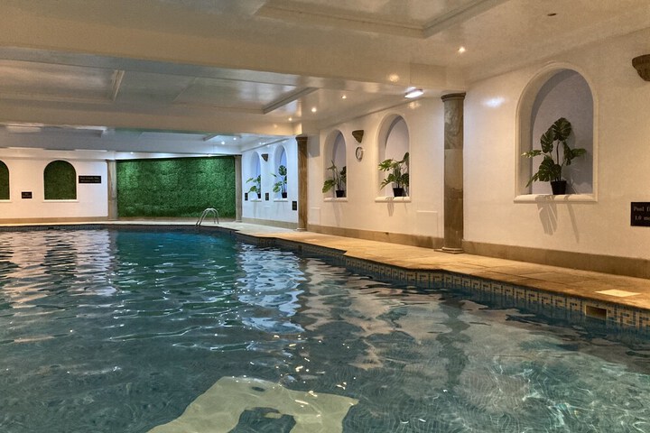 Pool 64 of 94