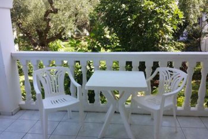 Terrace/Patio 5 of 21