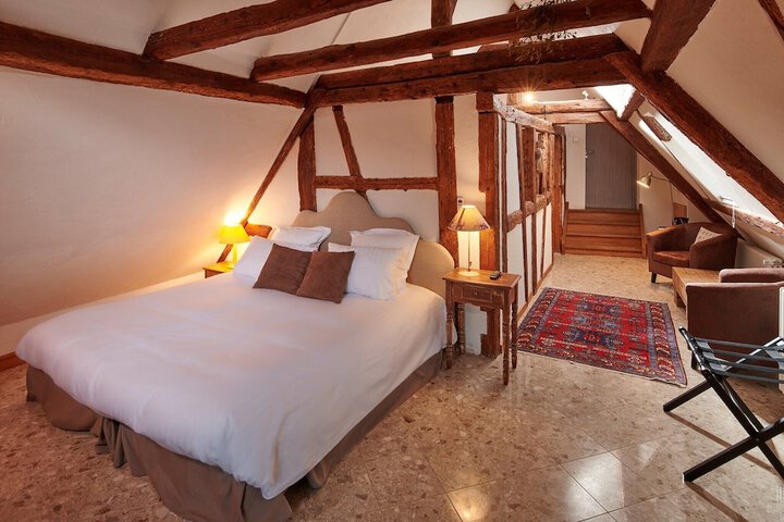 Room 6 of 36