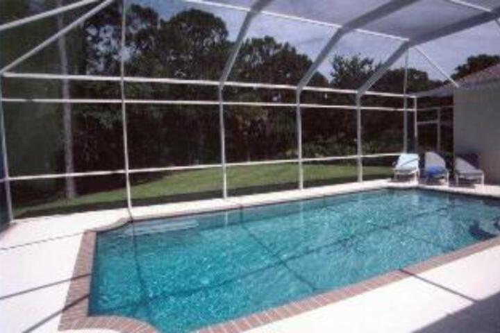 Exterior of Gulfcoast Holiday Homes