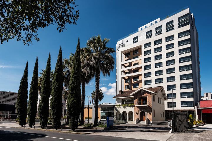 Hotel 75 of 88