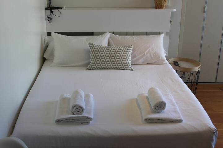 Room 4 of 30