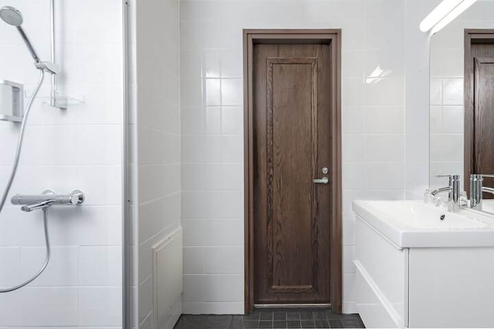 Room 15 of 35