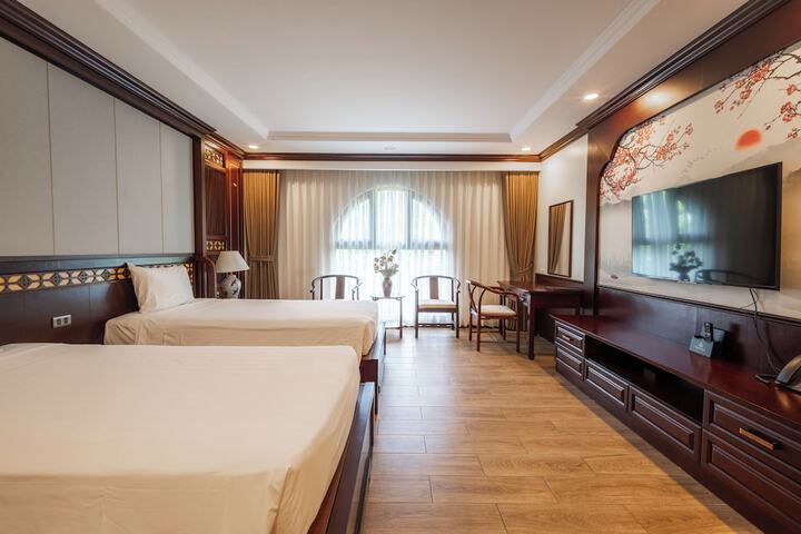 Room 16 of 55