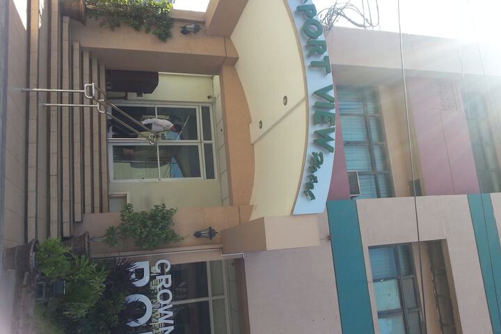 Hotel 12 of 12
