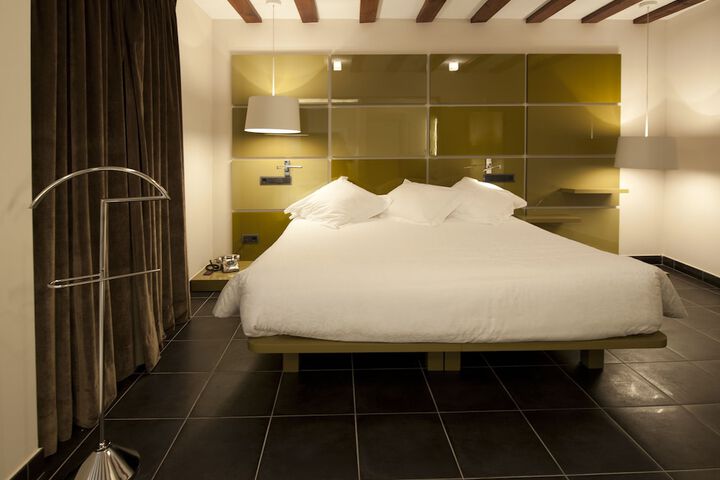 Room 18 of 131