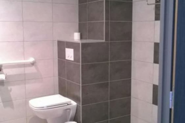 Clean Restrooms