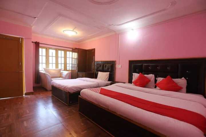 Room 18 of 34
